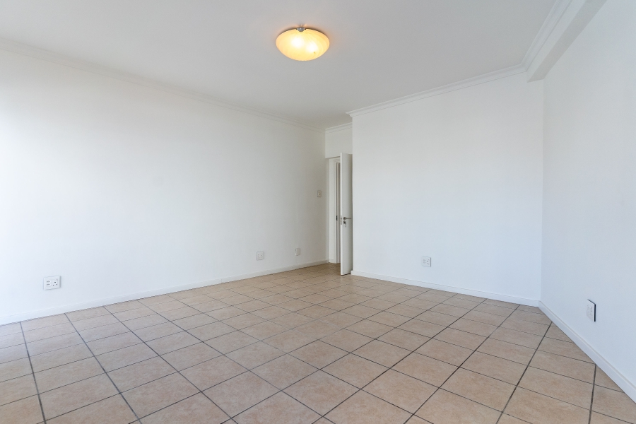 3 Bedroom Property for Sale in Sea Point Western Cape